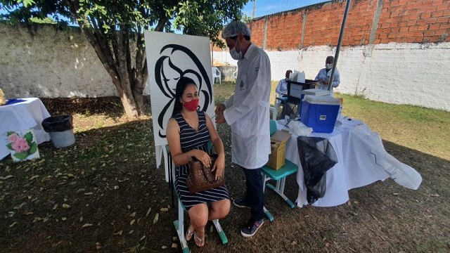 Imunizacao.-covid19.-gestantes-Vilhena.-Jesica-Labajos-08-06-21--870x412