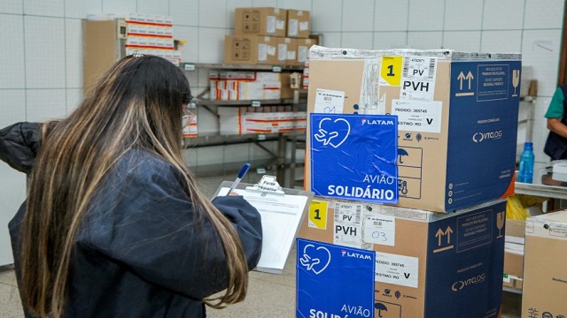 Chegada-de-Vacinas-Fotos-Frank-Nery-13-09-21-19-870x580