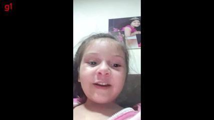 Menina de 4 anos faz vídeo sozinha e pede para conhecer delegado de polícia em Rondônia Menina de 4 anos faz vídeo sozinha e pede para conhecer delegado de polícia em Rondônia