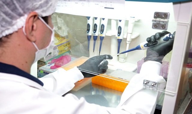 COVID-19-LACEN-RO_-FOTOS-ÍTALO-RICARDO_-30.03.2020-4-870x580